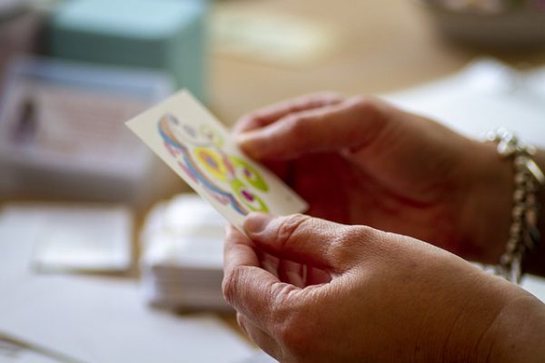 イヴルルド遙華先生の占いの館に行く